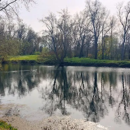 Sur Les Rives D'allier * Moulins (Allier)